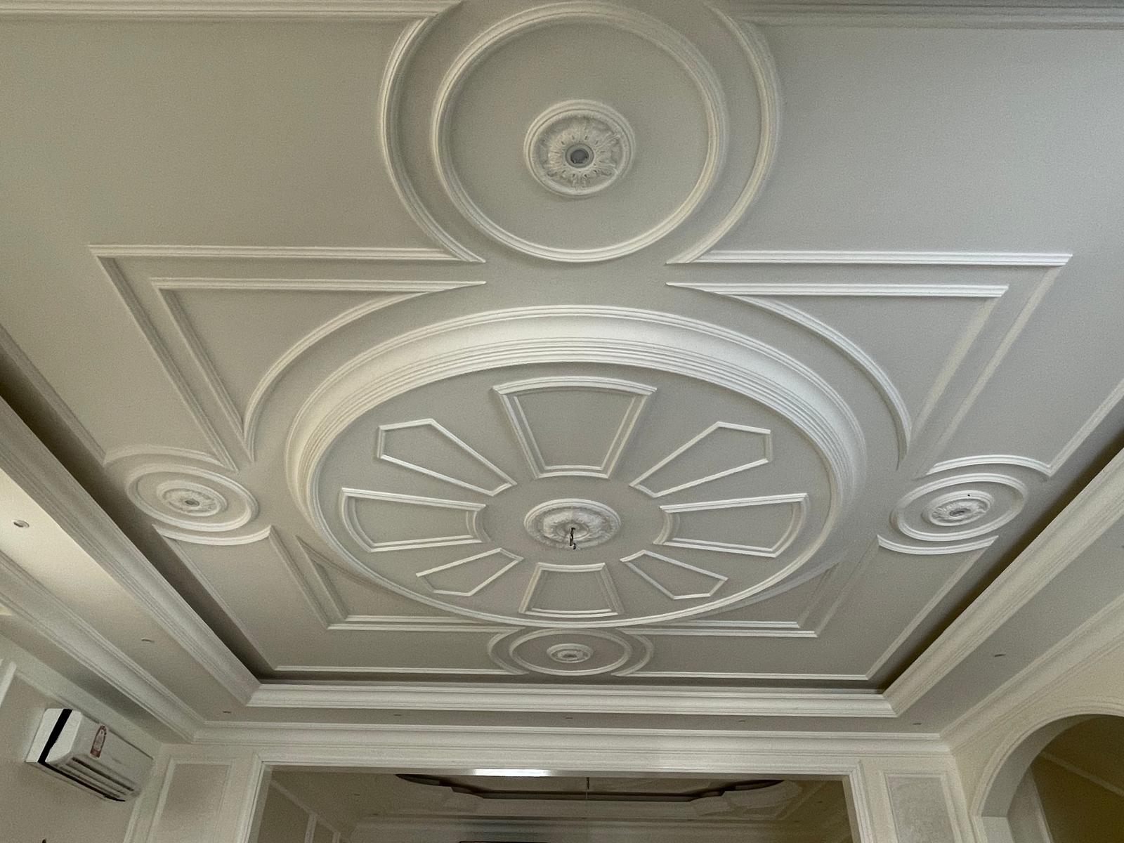 Finished decorative gypsum ceiling rosette ready for handover