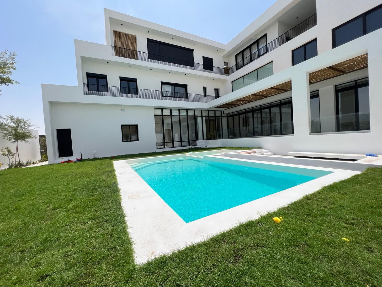Swimming pool constructed and finished by ArtCastle